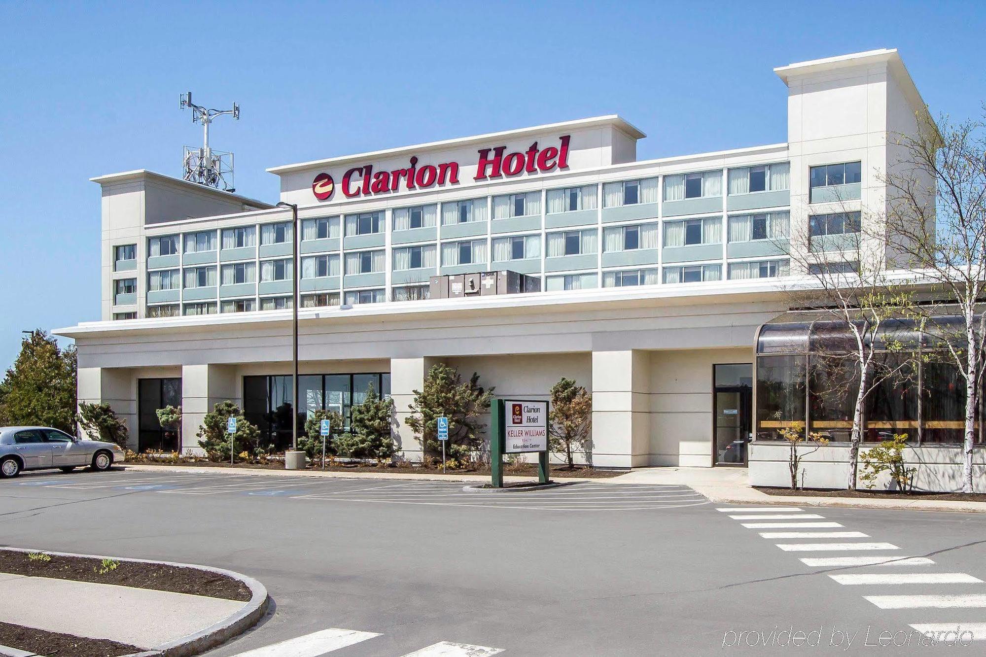 Clarion Hotel Airport Portland Exterior photo